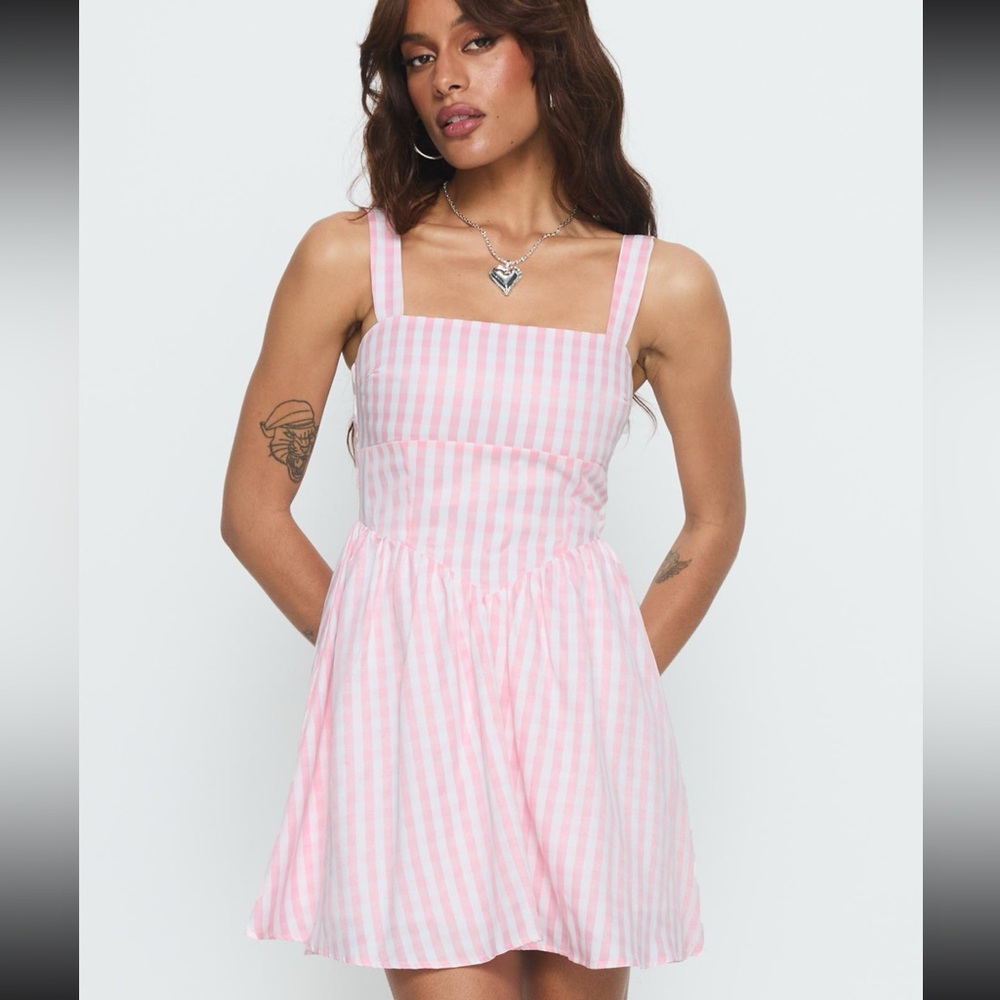Yoselyn Pleat Mini Dress NWT Princess Polly